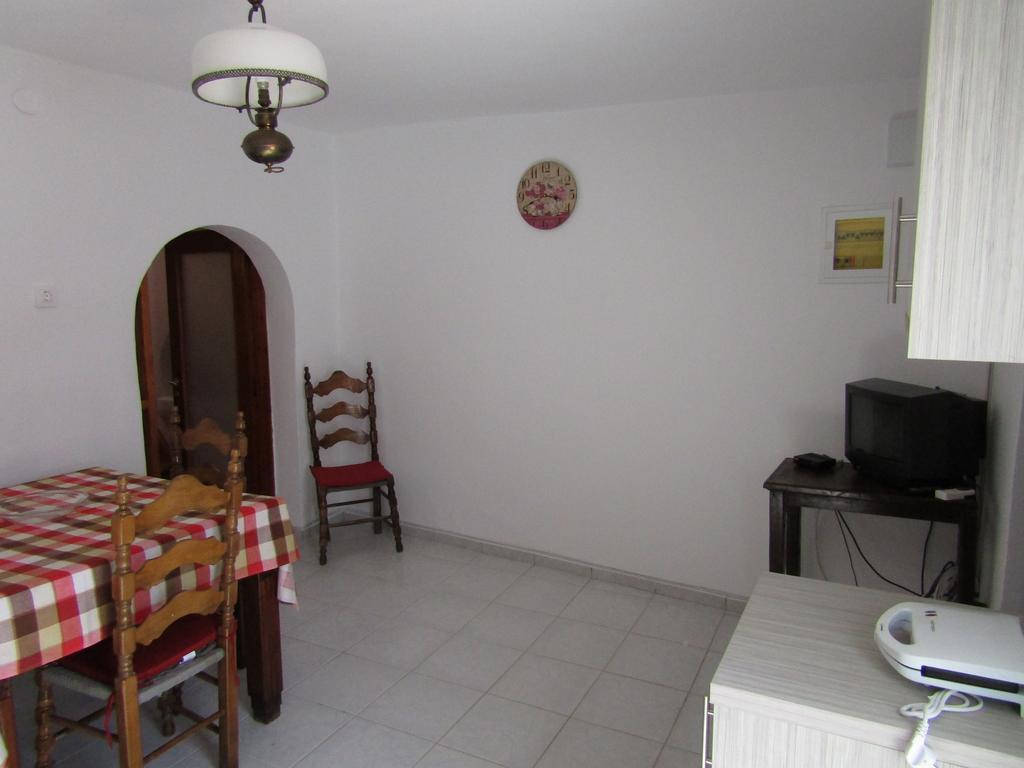 Villa Theanos House à Pigí Extérieur photo